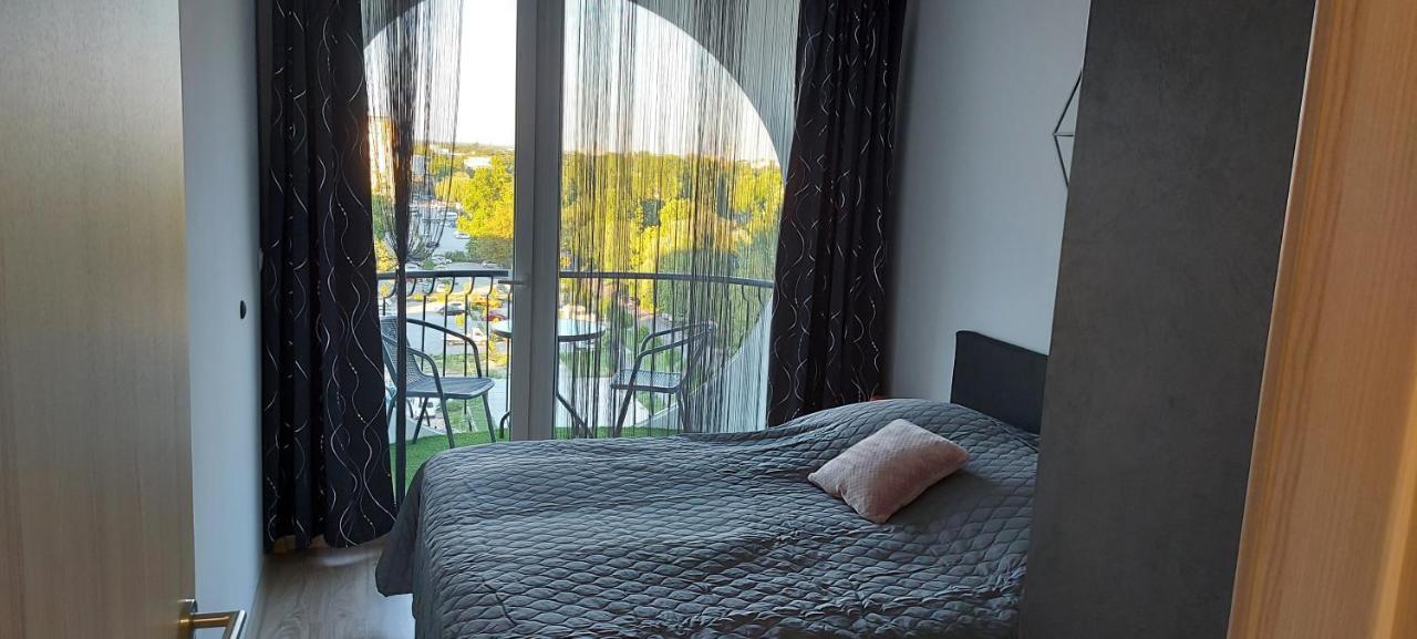 Life Apartmanok Сиофок Екстериор снимка